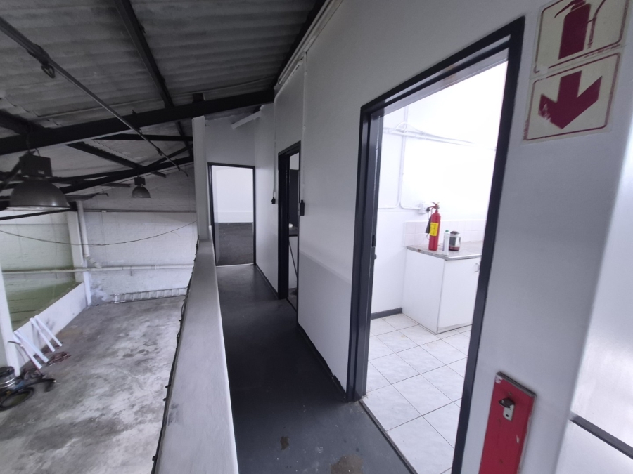 To Let Commercial Property for Rent in Paarden Eiland Western Cape